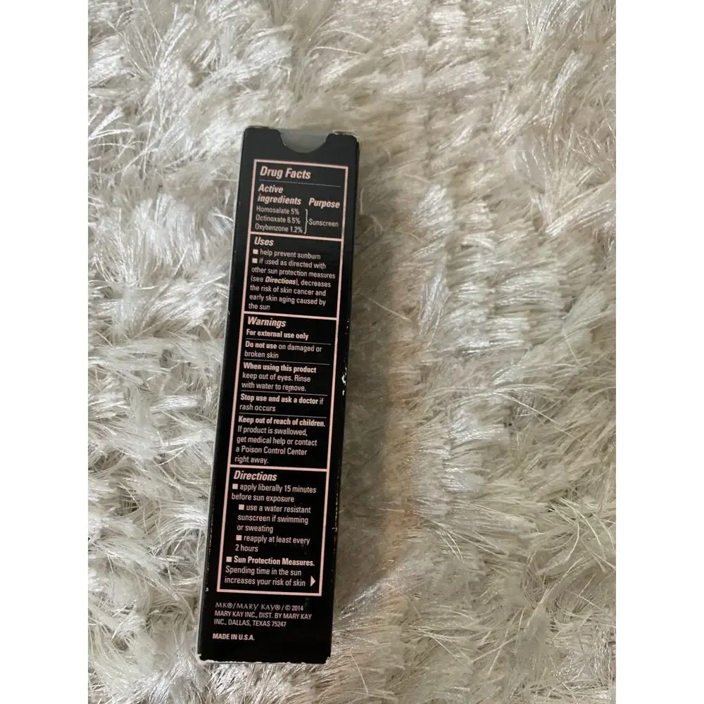 Mary Kay CC Cream Very Light New in Box